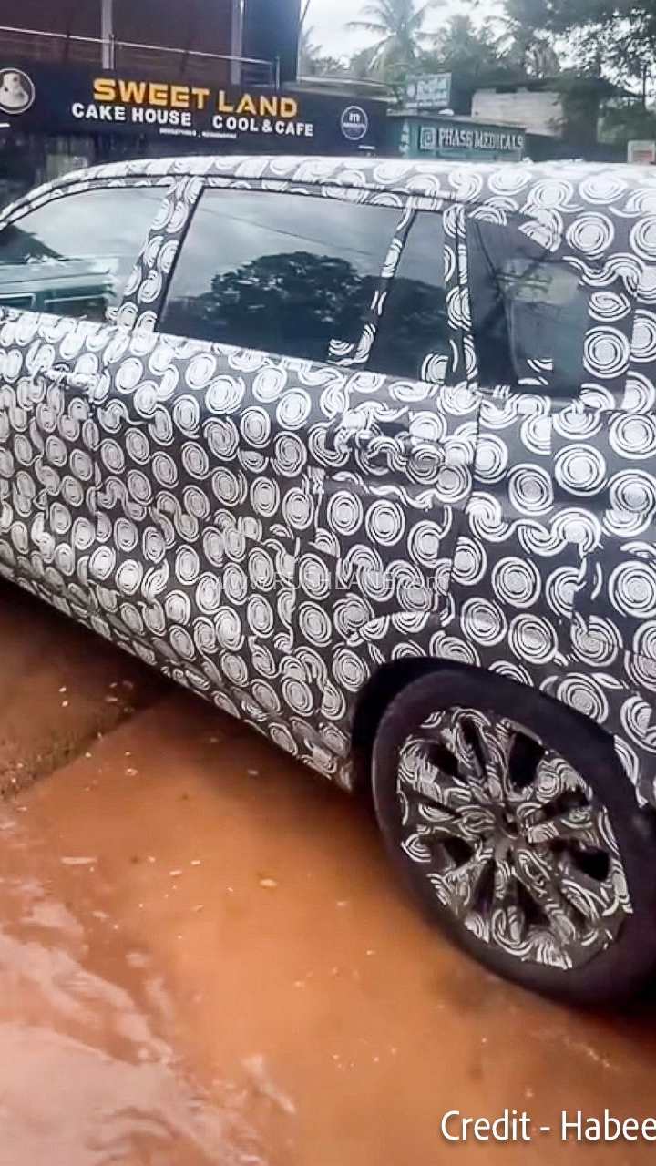 2027 Toyota Innova Hycross facelift test mule spied under heavy camouflage during road testing