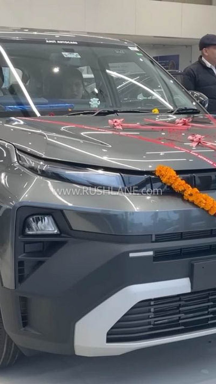 Tata Motors sales June 2026 chart showing 62,076 units sold with 67 percent growth