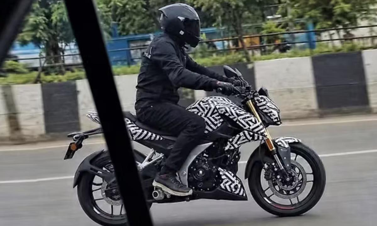 Bajaj Pulsar N160 launch spy shot showing updated styling and new design elements