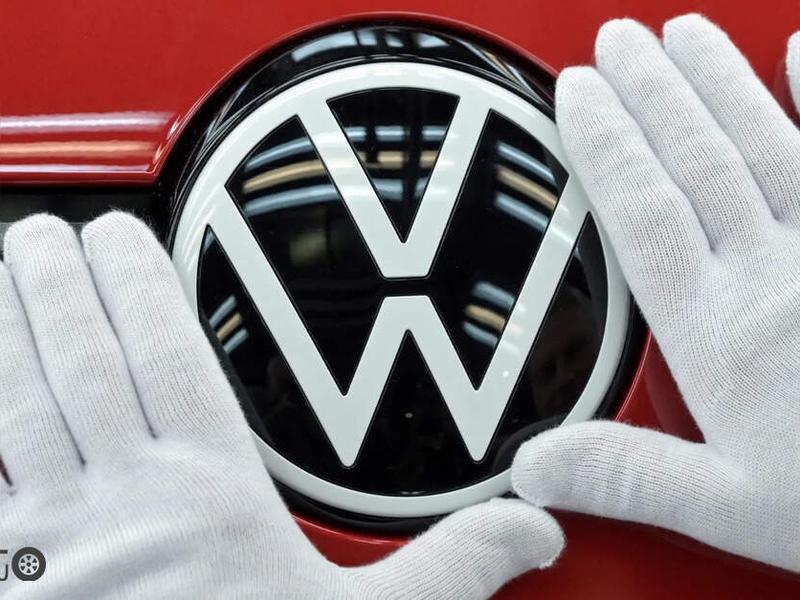 JSW Skoda-Volkswagen joint venture: 51:49 ownership split MoU signed 2026