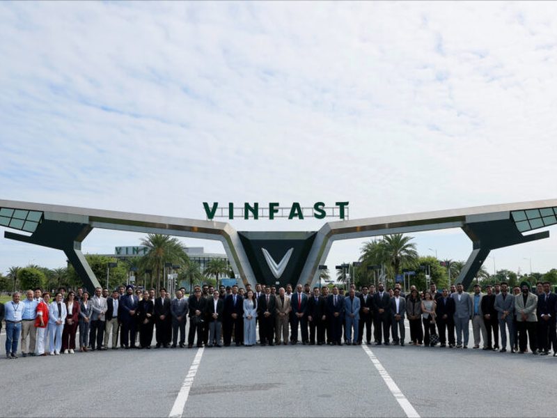 VinFast electric scooter India dealer network expansion 50 partners 34 cities